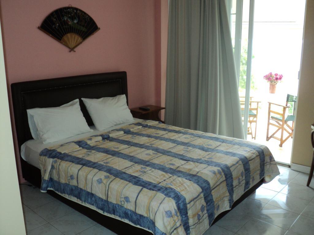 Miloi Rooms And Apartments Ruang foto